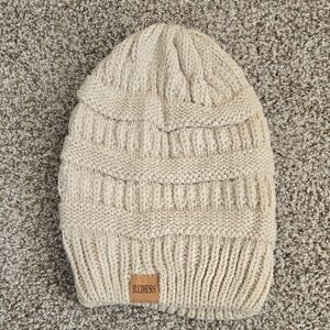 Redess Cream Knit Beanie